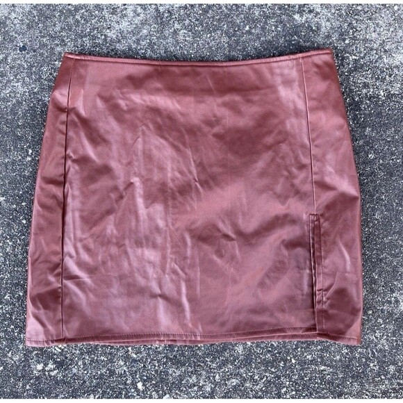 Fashion Nova Women Mini Skirt Medium Faux Leather Slit Short Lined Red Brown - Picture 2 of 13